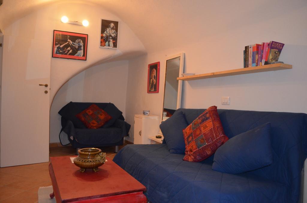 Casa Med Holiday Home Isolabona Luaran gambar